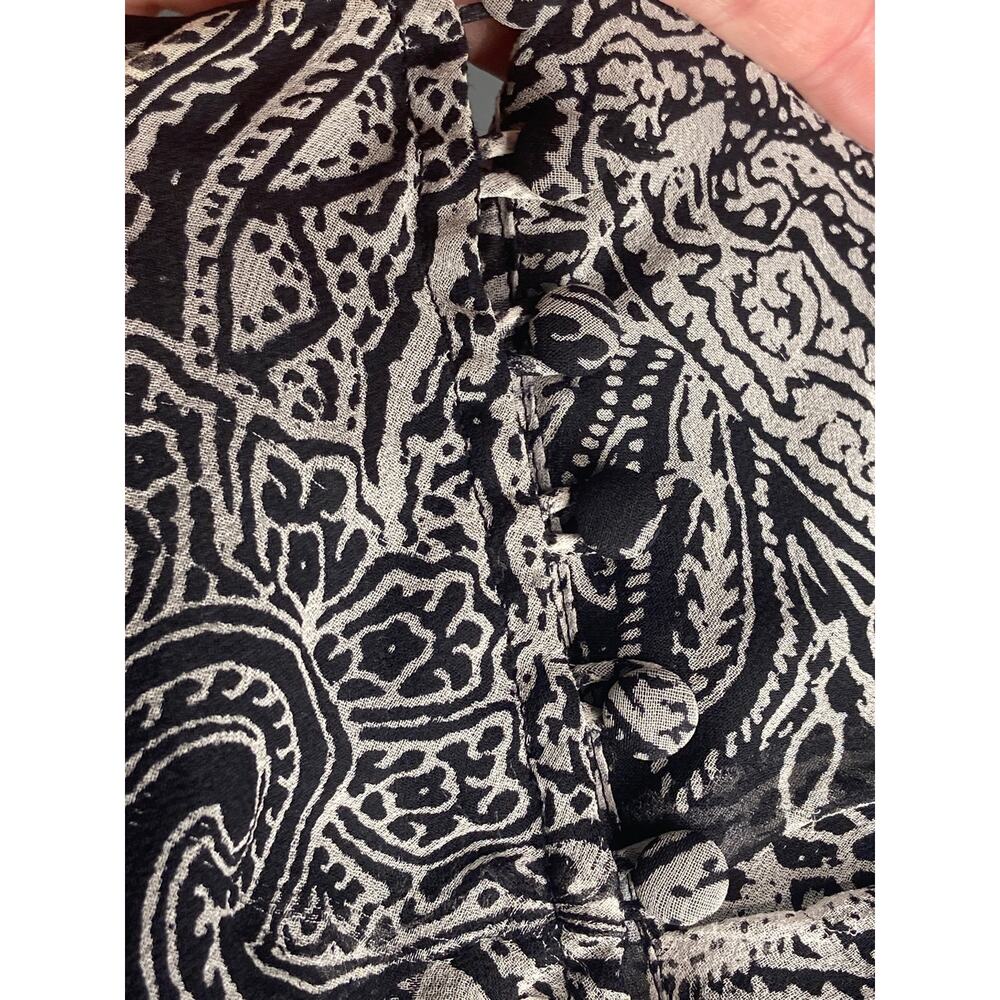Vintage Ice Paisley Black & White Print Silk Top Lined  Sz L Versatile & Lovely! - Picture 6 of 7